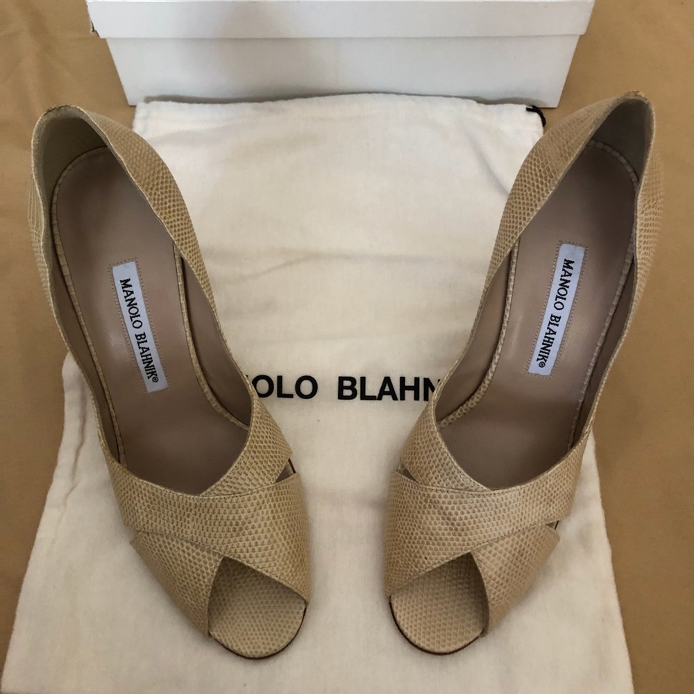 Manolo Blahnik Lizard Pumps